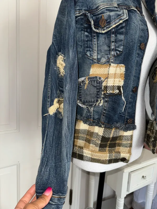 Distressed Patchwork Denim Jacket Blue Size XS - Image 5