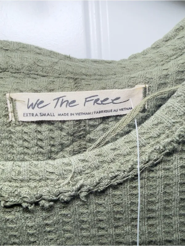 Free People We The Free XS Sage Green‎ Granola Girl Top 90s Grunge Fairy Grunge - Image 8