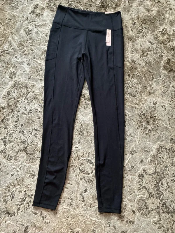 Victoria's Secret High-Waist Active Leggings 🖤 - Image 2