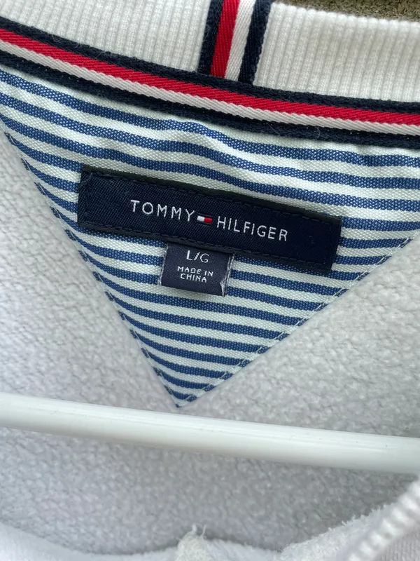 Tommy Hilfiger Sweatshirt - Image 2