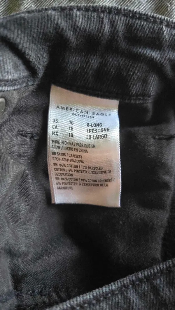American Eagle Jeans  - Image 3