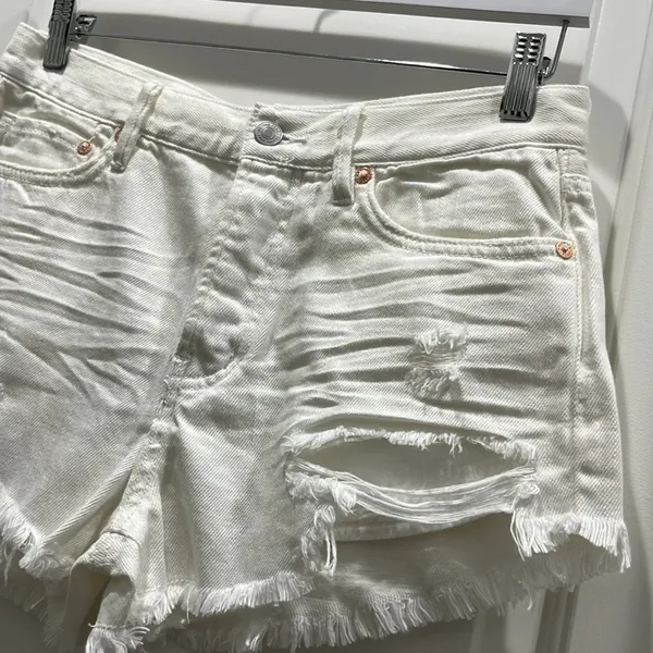 Free People White Cutoff Shorts High Rise Sz 26 - Image 2