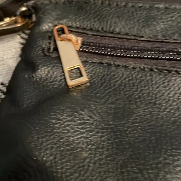 Cesca small purse crossbody with golf braid details Black - Image 5