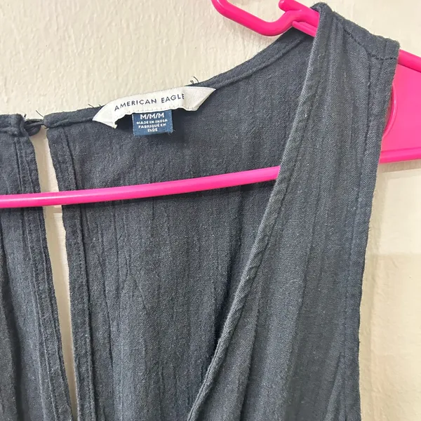 American Eagle Smocked V-Neck Jumpsuit Sz M Black Wide Leg Boho Jumpsuit - Image 5