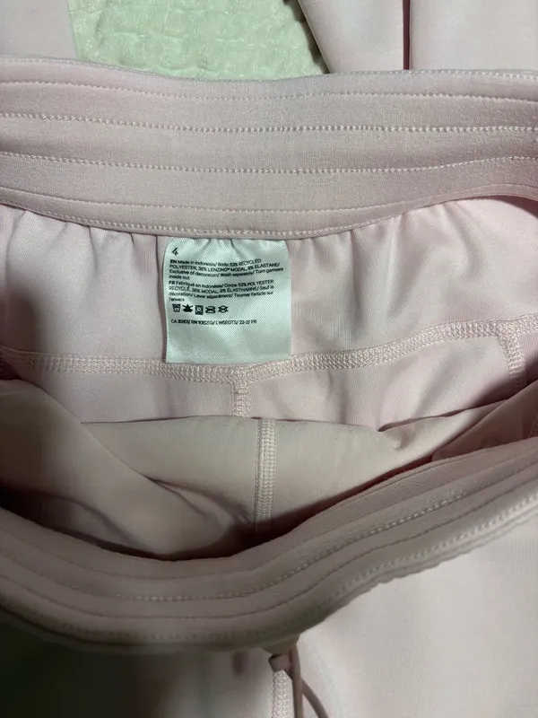 Lululemon Softstreme Pants - Image 4