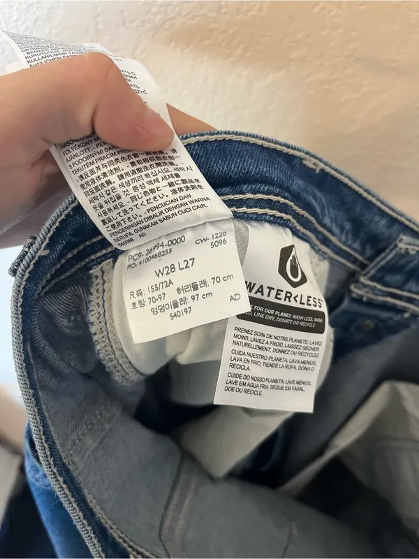 Levi's Cargo Ribcage Straight Jeans - Image 4