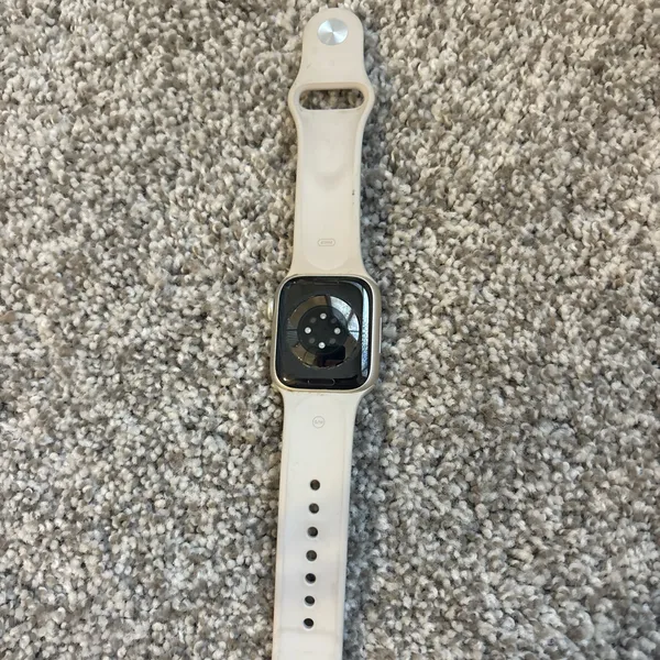 Apple Watch Series 7 41mm - Image 3