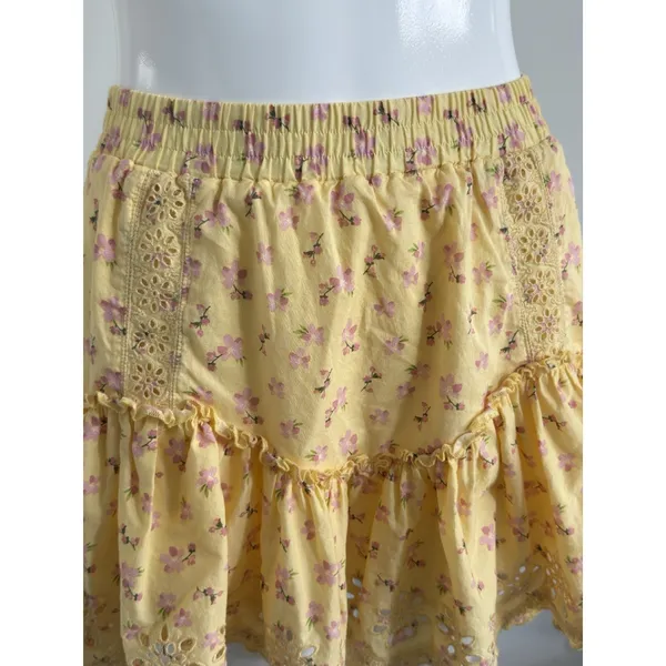 Aeropostale Womens Mini Skirt Size XS Yellow Floral Ruffle Tiered Eyelet Lace - Image 4