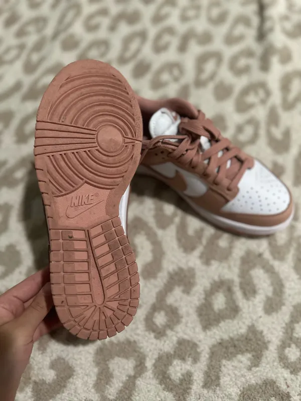    Nike Dunk Low Women’s Sneakers - Image 3