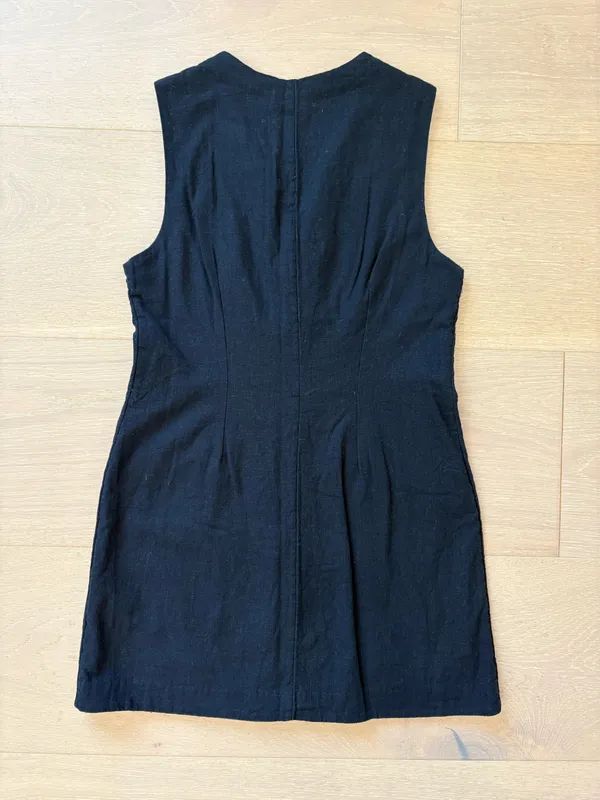 Abercrombie Black Linen Dress - Image 2