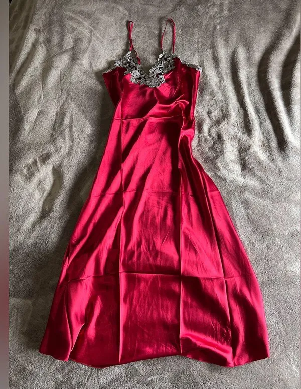 Elegant Vintage Red Satin Maxi Slip Dress Lace Trim Sleepwear Women’s Sz S EUC - Image 7