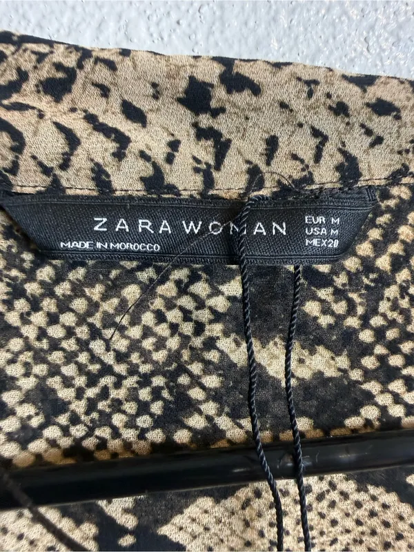 Zara Woman Snake Print Wrap‎ Blouse Beige Black Long Sleeve Size M - Image 4