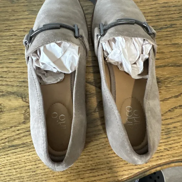Franco Sarto Women’s Harlow Suede Loafers Beige Size 9M Preppy Office Comfort - Image 6