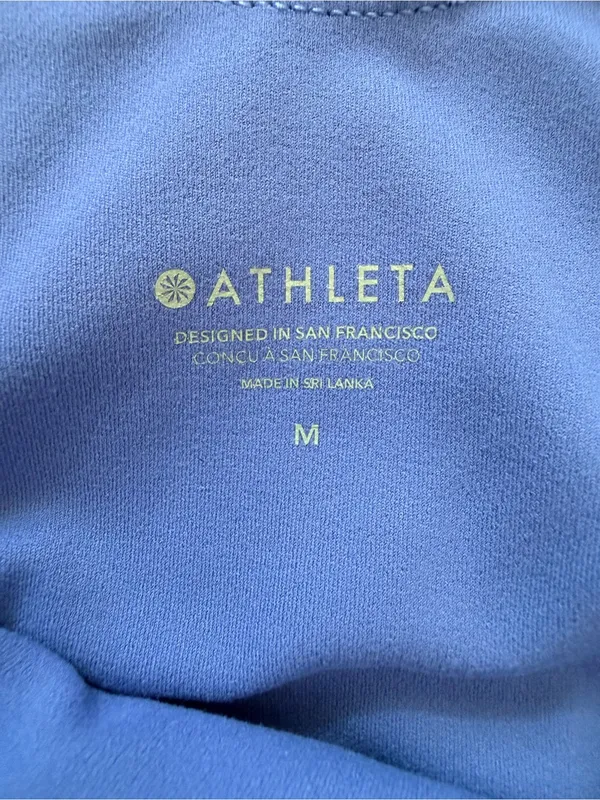 Athleta Conscious Crop Size Medium - Image 5
