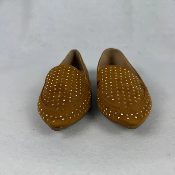 Mudd Loafers Womens 6 Studded Faux Suede Pointed Toe Mustard‎ Boho - Image 3