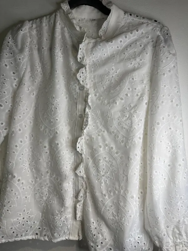 Women’s Small White Crochet Blouse Vintage Cottagecore Coquette lightfairy y2k - Image 2
