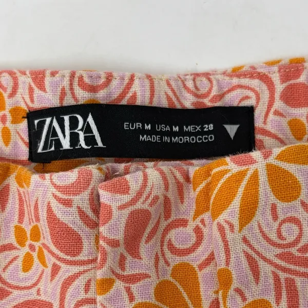 Zara Women's Medium Printed Bright Linen Blend Shorts Orange Pink Floral Pattern - Image 4