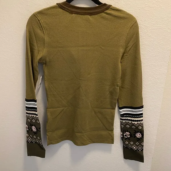 NWT Free People Mikah Layering Cuff Thermal Top Army Combo - Image 7
