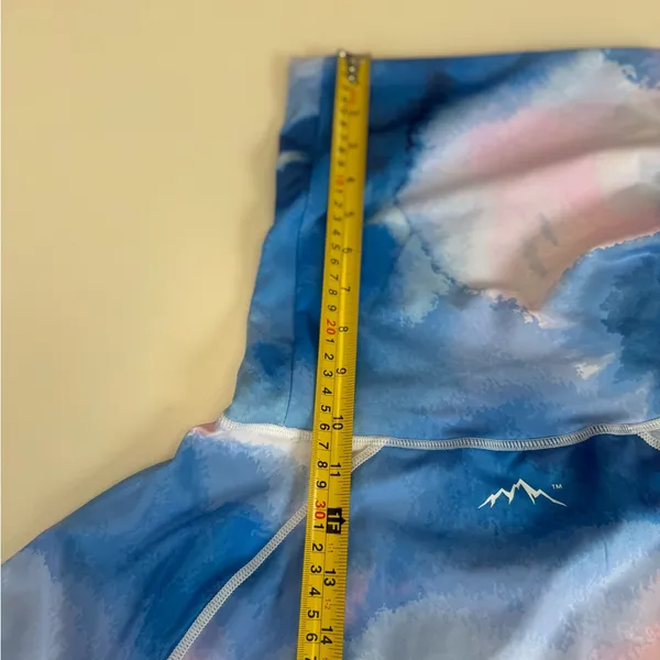 Dope Snow NWT Snuggle OG Women's Base Layer In The Color Cloud: Size M - Image 11
