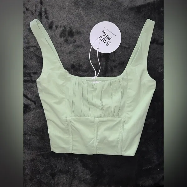Princess Polly Leighton Top in Green Size 0 New with tag - Image 9