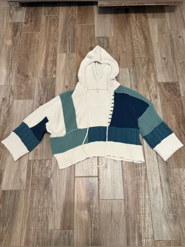 POL Chenille Colorblock Chunky Knit Hoodie Sweater - Image 2