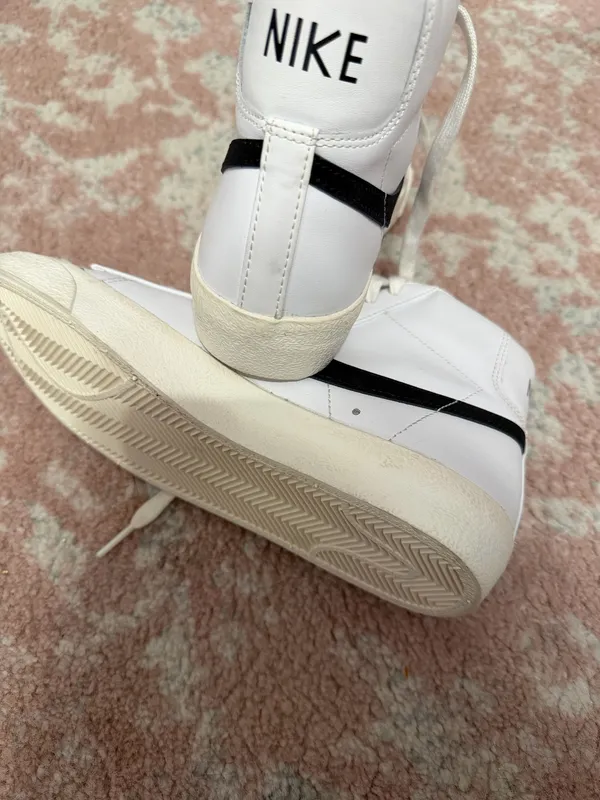 Nike High-Top Blazer Mid - Image 5