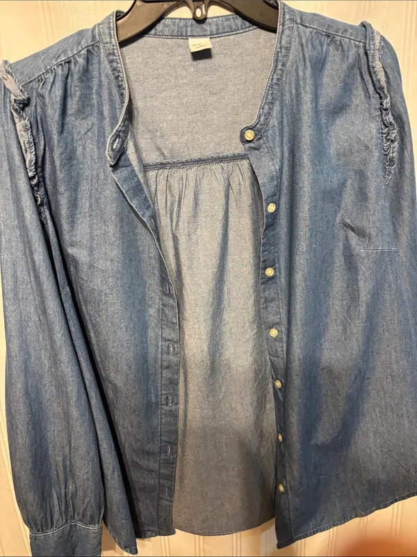 Old Navy Denim Button-Front Shirt - Blue - Image 3