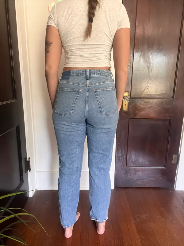 Abercrombie High Rise Mom Jean - Image 2
