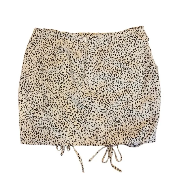 PacSun LA Hearts Ruched Leopard Cheetah Mini Skirt Lightweight Tan Black M - Image 3