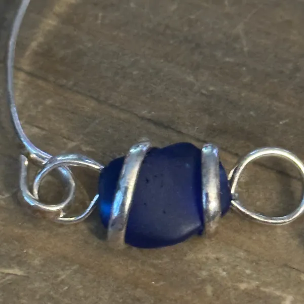 Blue Sea Glass Hinged Bangle Bracelet Silver - Image 6