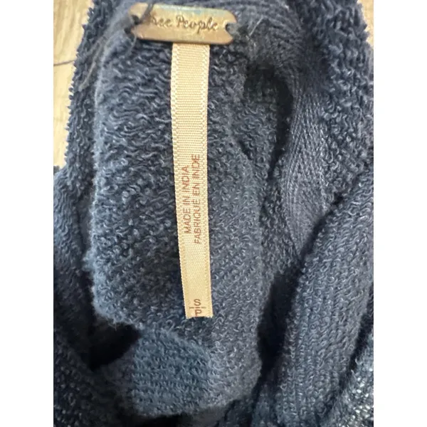 Free People Playing in Plaid Pullover Cowl Neck‎ Fringe Sweatshirt Size Small - Image 3