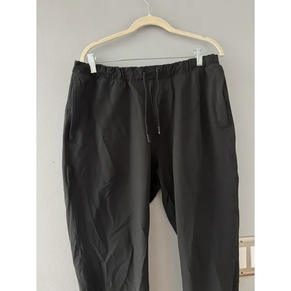 Abercrombie & Fitch Black Softshell Jogger Pants Women’s Size Medium - Image 3