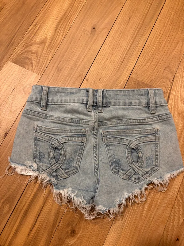 That’s so fetch Jean shorts - Image 3