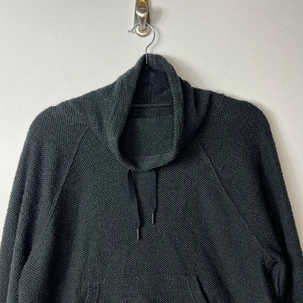 Offline by aerie Cowl neck‎ black sweater women’s size medium - Image 2
