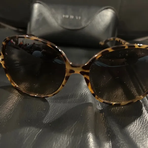 Boots Tortoise Shell Sunglasses Brown - Image 11