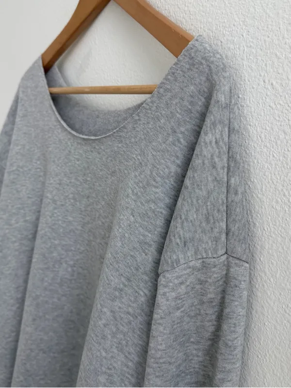 Gray off the shoulder sweatshirt Size XXL - Image 7
