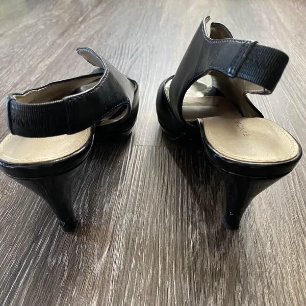 Liz Claiborne Black Elastic Strap Wedges Women's Size 7.5 - Image 4