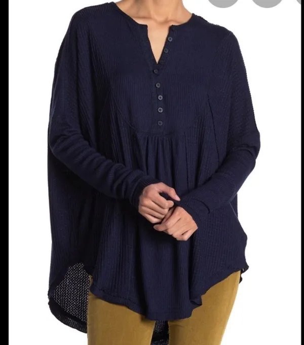 Free People Leo OverSized boxy waffle knit Henley Top long sleeve Black S - Image 2