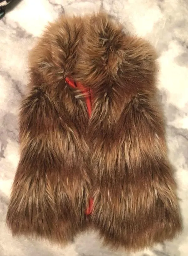 Jack Furry Vest - Image 2