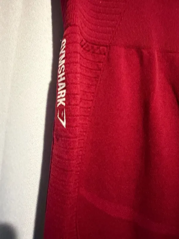 Gymshark Energy Seamless Cropped Leggings Red - Image 4
