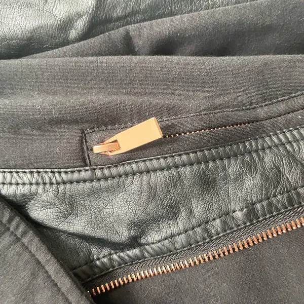 Like new medium black leather jacket with rose gold hardware - Image 4