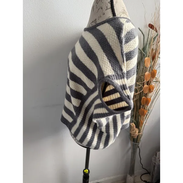 Free People Womens Grey‎ Cream Striped Wool Blend Popcorn Knit Sweater Vest M - Image 4