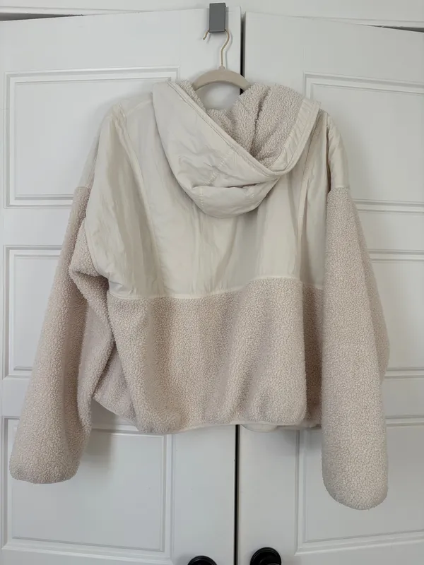 OFFLINE by Aerie Fleece - Image 2