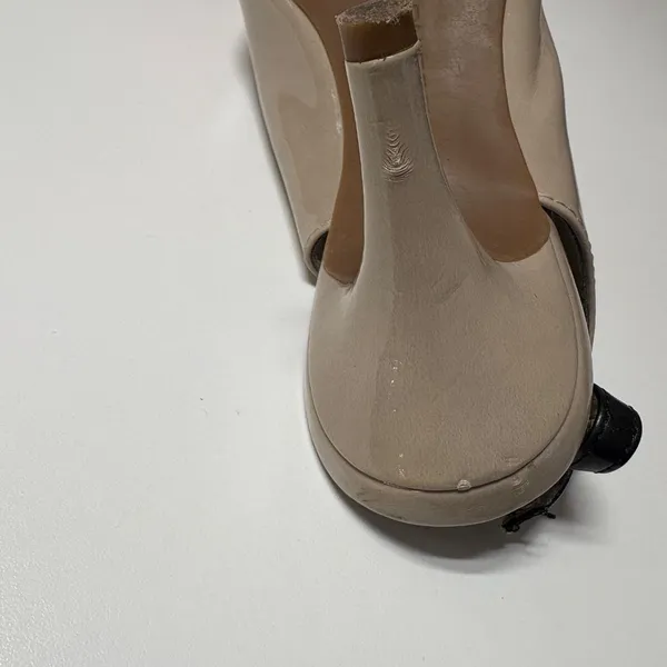 Bandolino Slingback‎ Heels - Size 7.5. - Image 5
