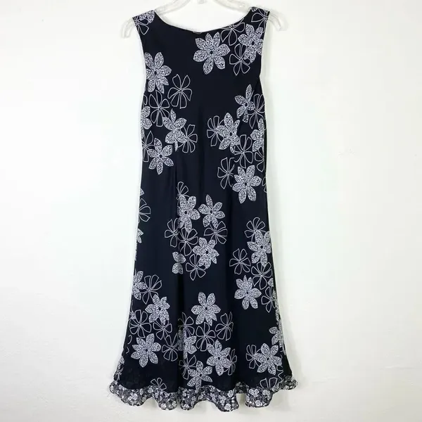 Vintage 90’s Studio I Black & White Floral Sleeveless Layered Midi Dress Size 8 - Image 3