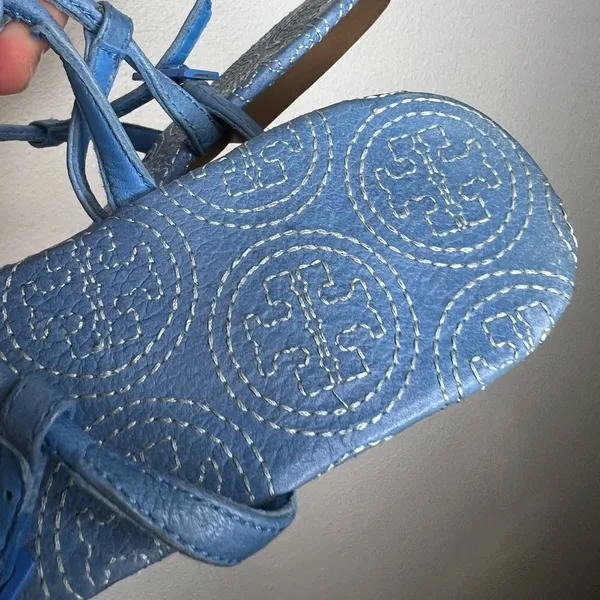 TORY BURCH Sandals Emmy Stitched Logo Leather Flat Thong Blue Ocean Breeze - Image 3