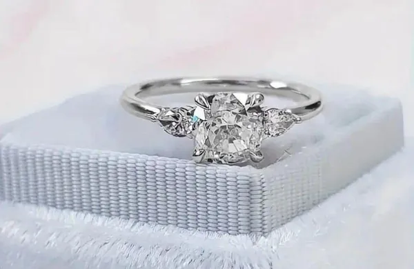 Women's Promise/Engagement Ring new size 7 - Image 4