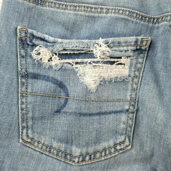 American Eagle Tomgirl Distressed Jeans Womens 4 Regular Light Wash Tapered - Image 12