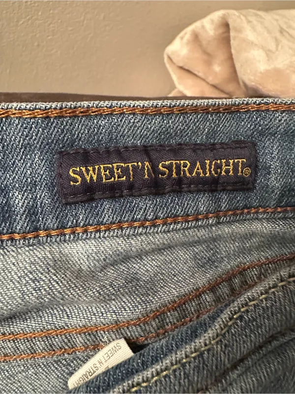 Lucky Brand Light Wash Women's Skinny Jeans - Image 4