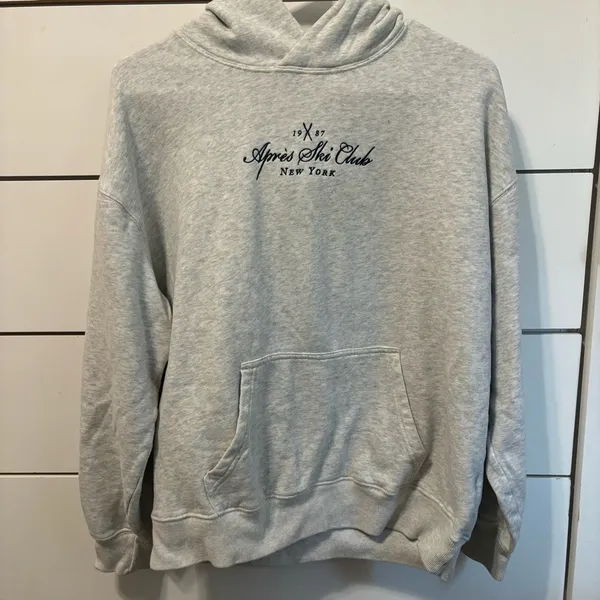 Hollister Aprés Ski Club Sweatshirt Hoodie - Image 2